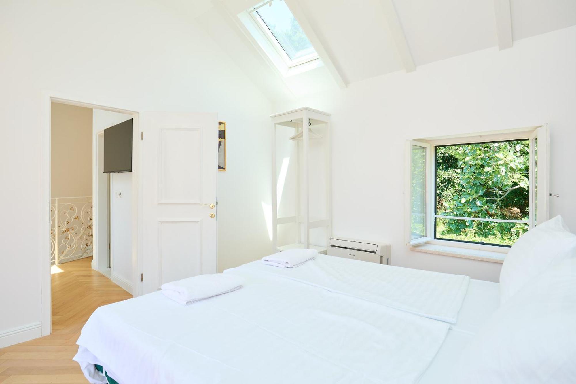 Karma By Dominium Apartment *
