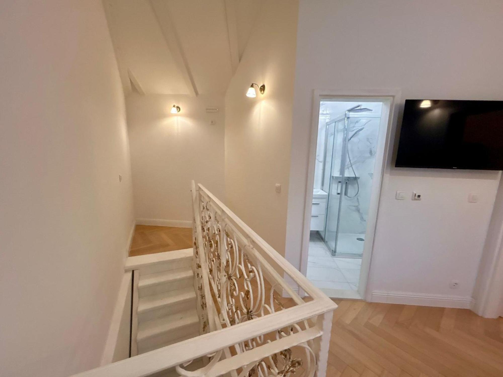 Apartment Karma By Dominium